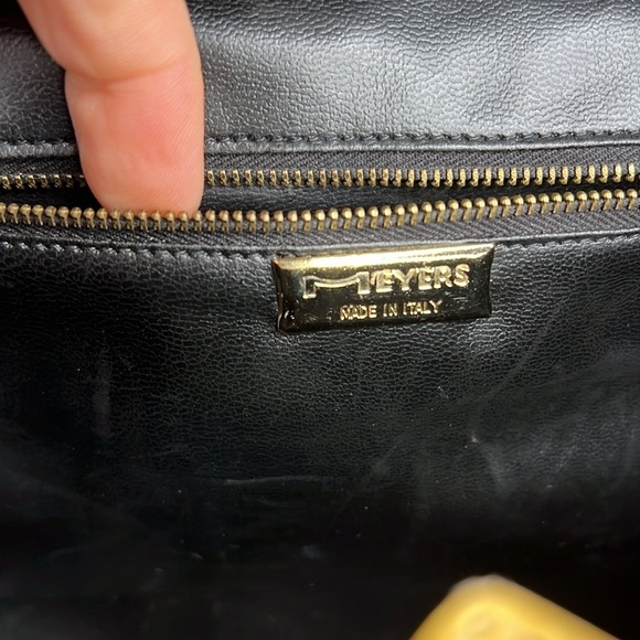 Meyers Croc Embossed Leather Mustard Yellow Crossbody Top Flap Feed Bag Purse - Picture 11 of 16